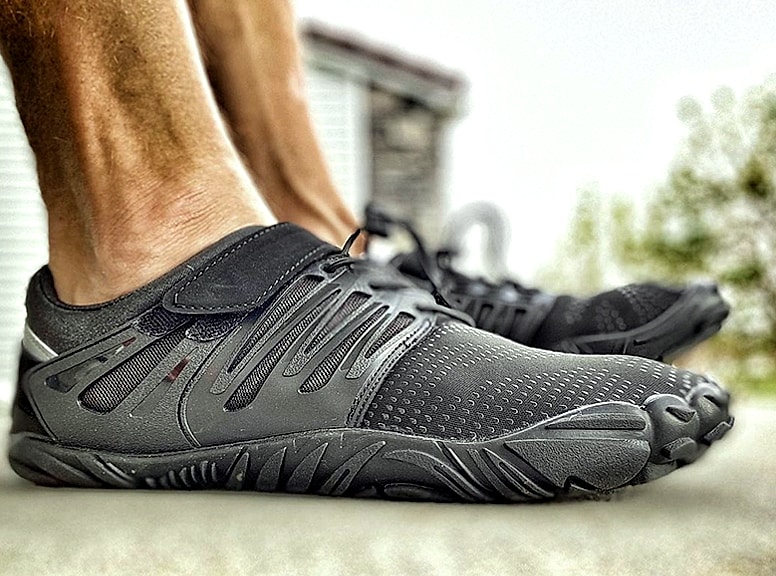 WHITIN Men's Minimalist Trail Running Shoe Wide Toe Box — side view