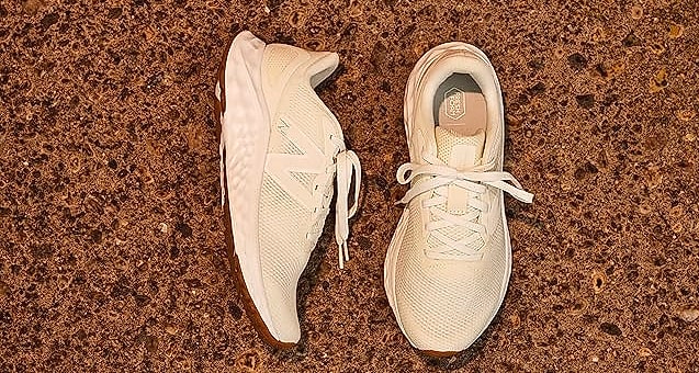 New Balance Women's Fresh Foam Arishi V4 Running Shoe — assembled view