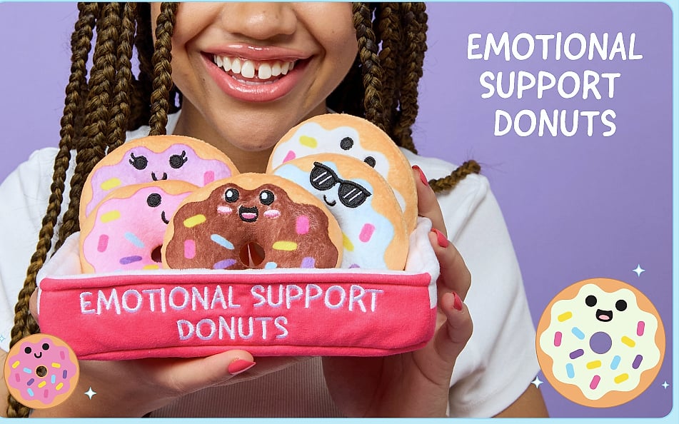 WHAT DO YOU MEME Emotional Support Dumplings Plush Toy Set — package contents