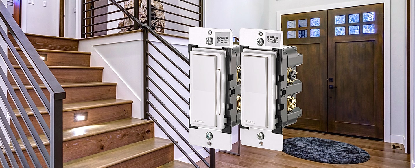 Leviton Decora Smart Dimmer Z-Wave 800 Series ZW6HD-1RW — assembled view