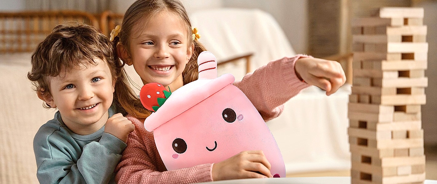 Ditucu Capybara Plush Toy with Strawberry Hat, 9 Inch — feature highlights