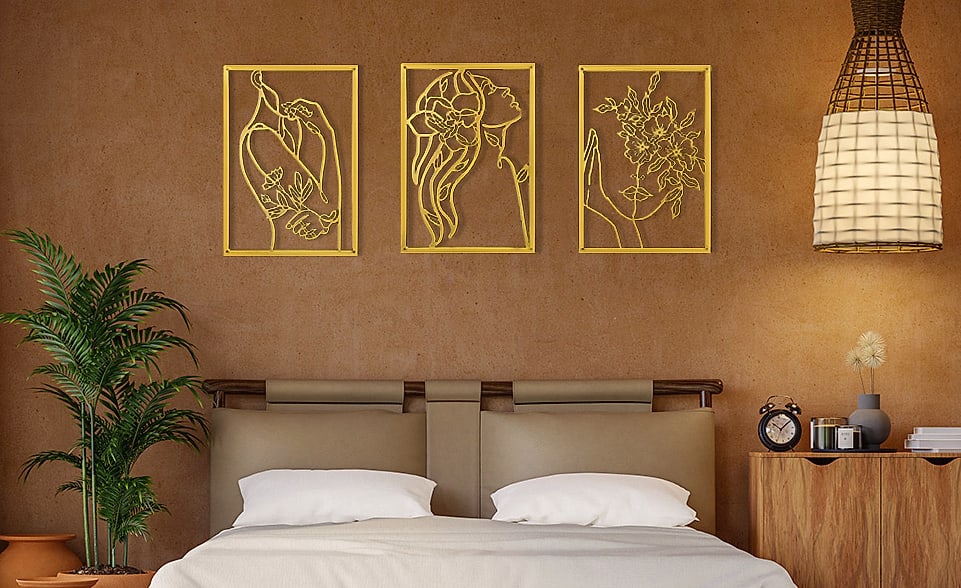 AGIOTA 3 Pcs Gold Wall Art Female Body Line Drawing Metal — assembled view