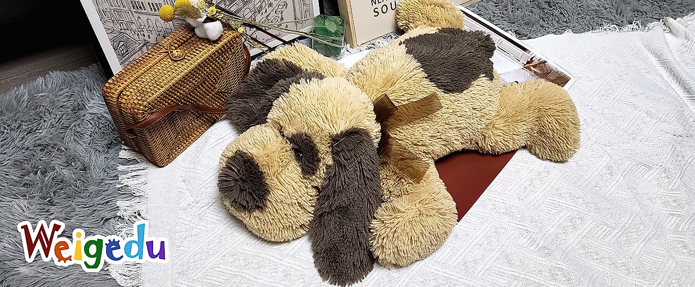 WEIGEDU 20 Inch Floppy Beagle Plush Toy Stuffed Dog — package contents