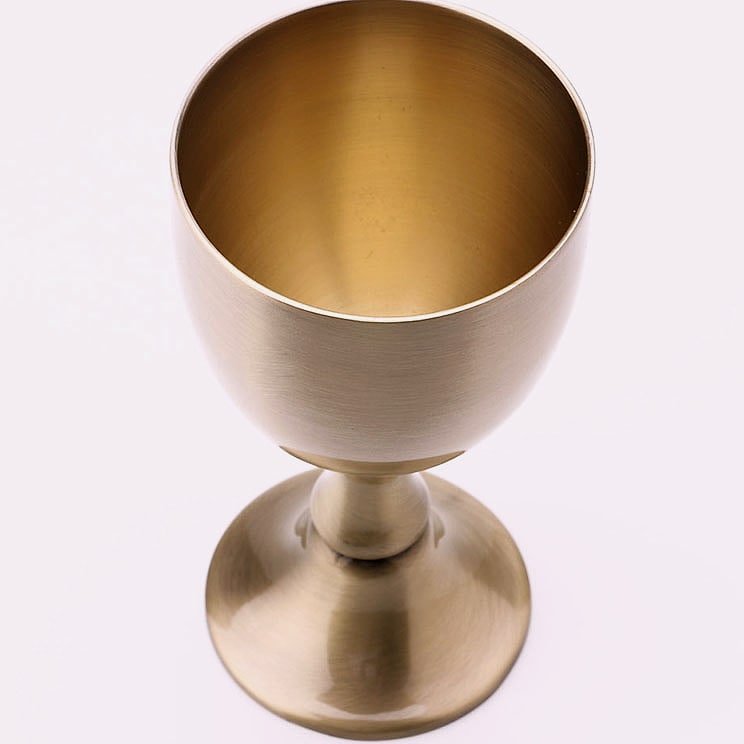 Aihogard Vintage Copper Wine Goblet 100ml Hand-made — scale reference
