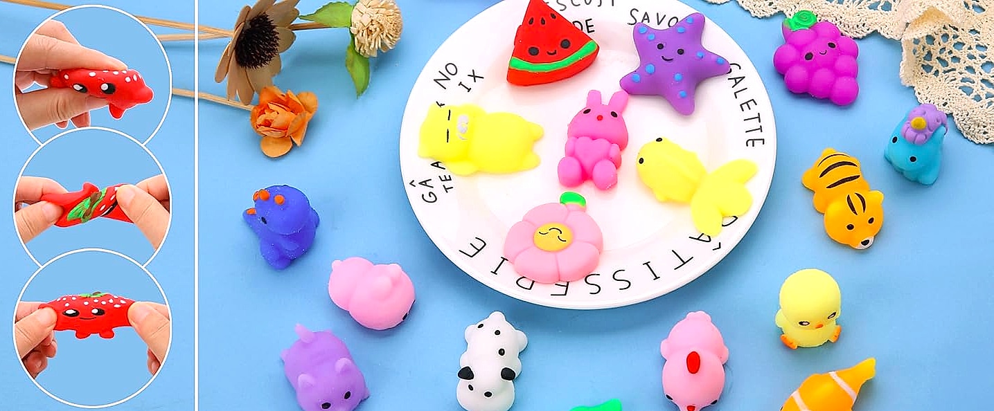 Mantyplay 30 Pack Mini Squishies Toys for Kids Party Favors — package contents