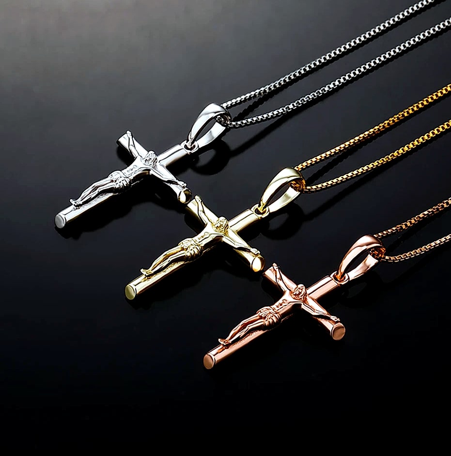 TOPGRILLZ 925 Sterling Silver Jesus Cross Pendant — scale reference