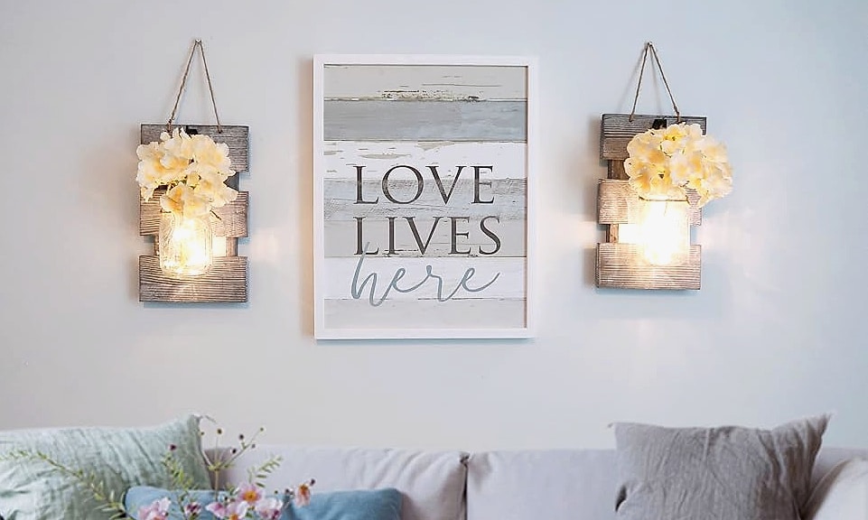 Besuerte Rustic Wooden Wall Sconce with LED String Lights, — interior detail