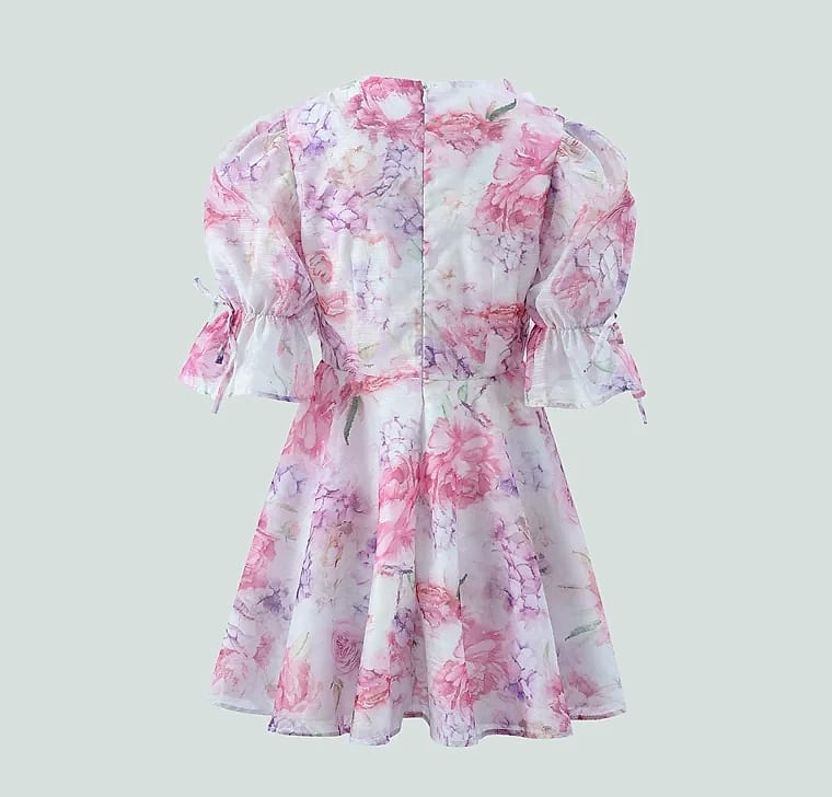 Chic Floral Printed Mini Dress Backless Sleeveless Hem — close-up details