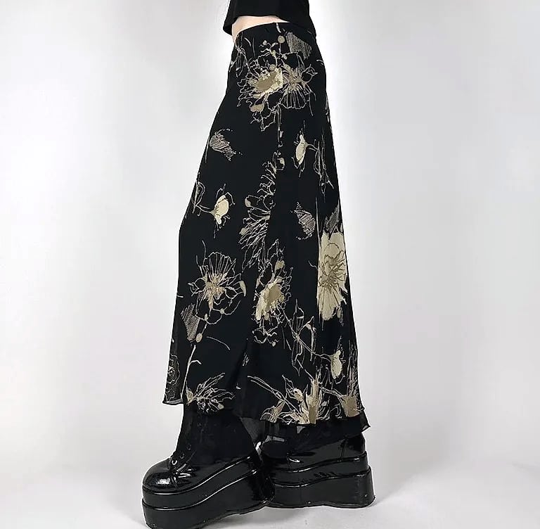 Goth Dark Y2K Double Layer Mesh A-Line Skirt Fairy — size comparison