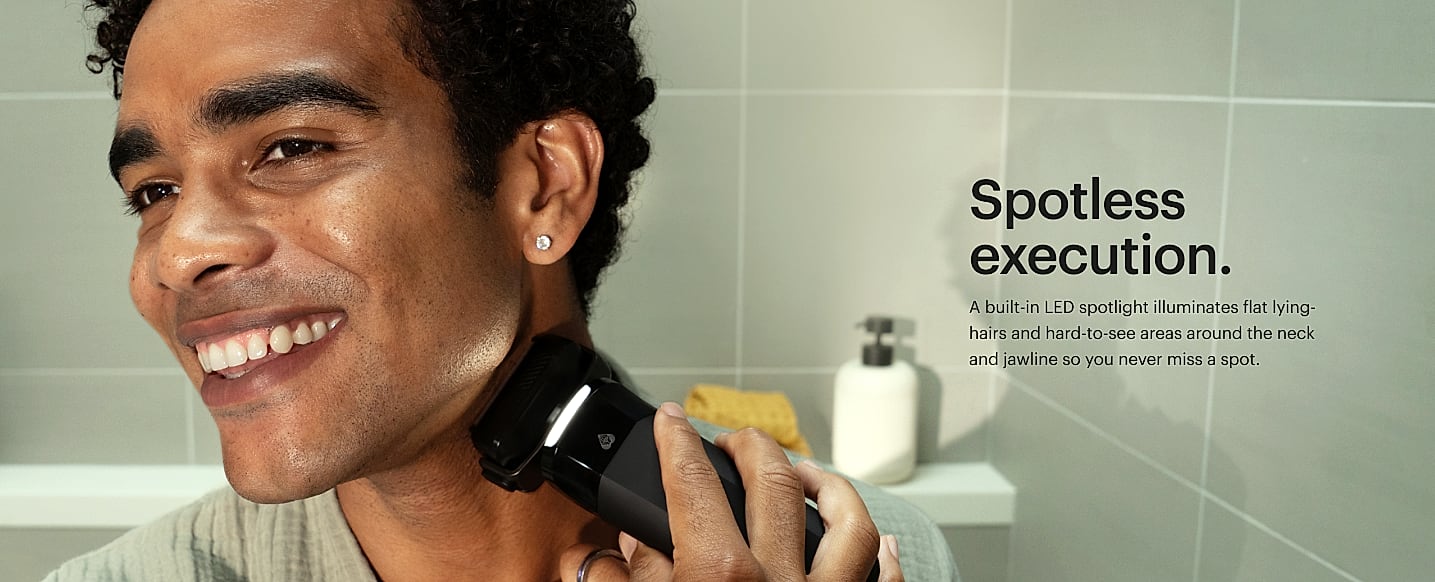 MANSCAPED The Chairman PRO Electric Face Shaver Kit — package contents