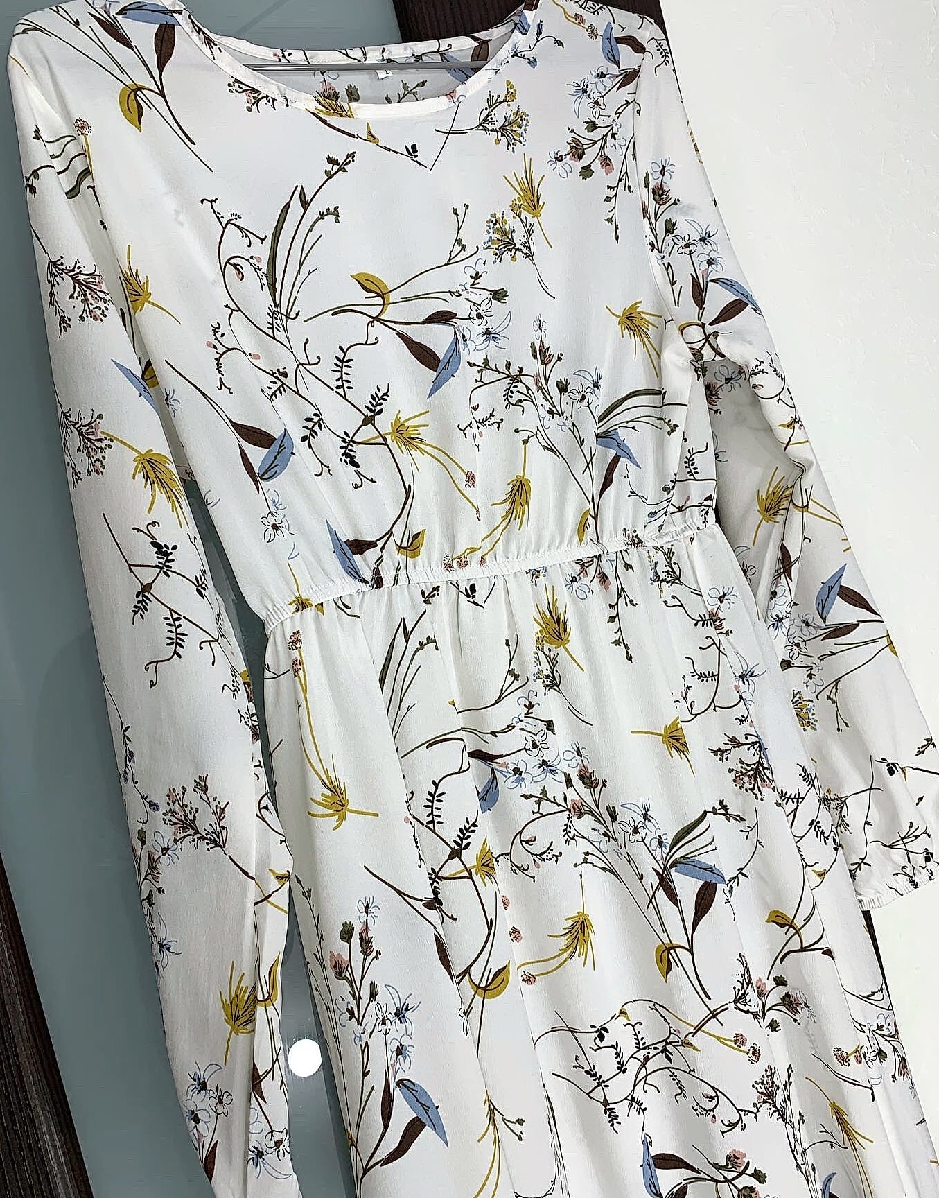 XIBUSANA Women's Floral Maxi Dress Full Sleeve Casual — close-up details