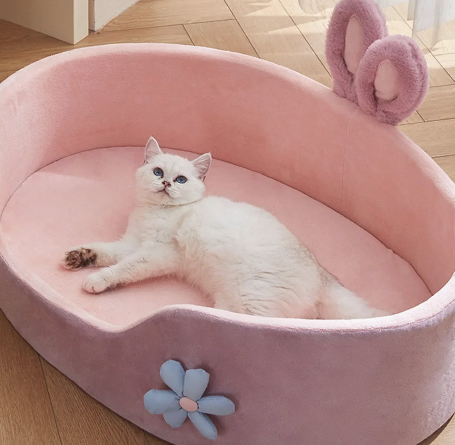 Soft Detachable Pet Bed for Dogs and Cats, Washable — assembled view
