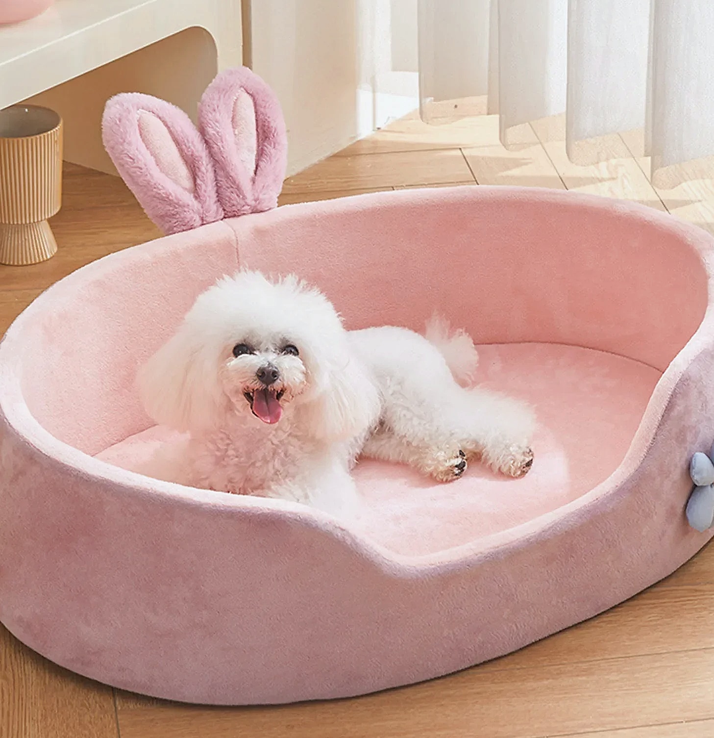 Soft Detachable Pet Bed for Dogs and Cats, Washable — feature highlights