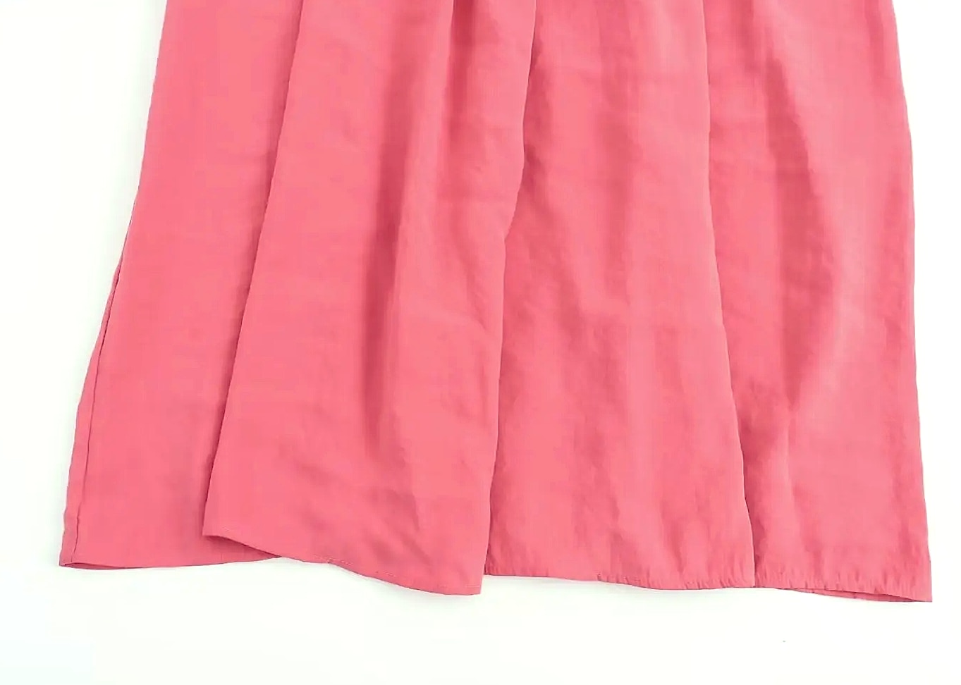 MUJER Backless Slip Maxi Dress for Summer — close-up details