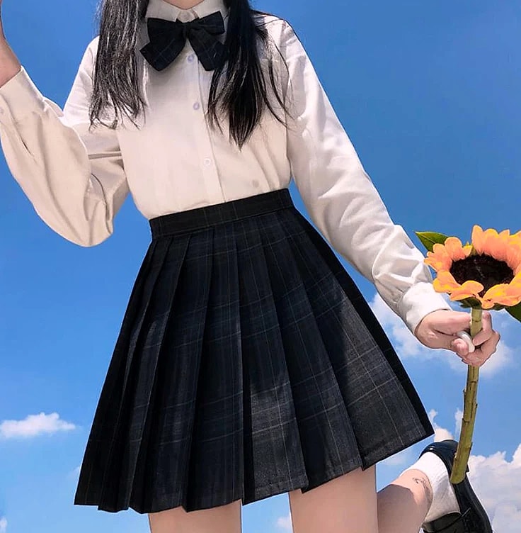 ZOKI Plaid Pleated Mini Skirt High Waist Bow Knot — package contents