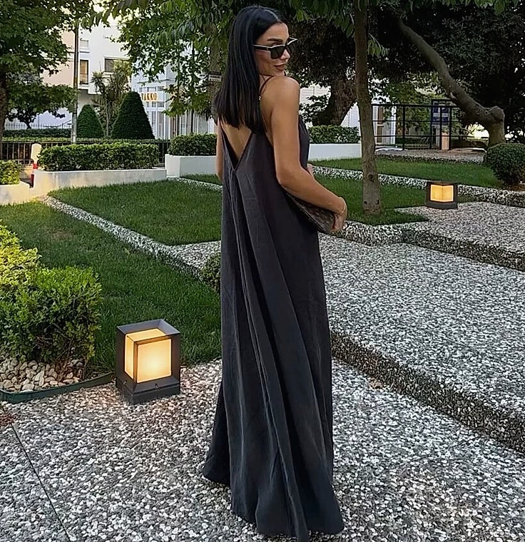MUJER Backless Slip Maxi Dress for Summer — close-up details