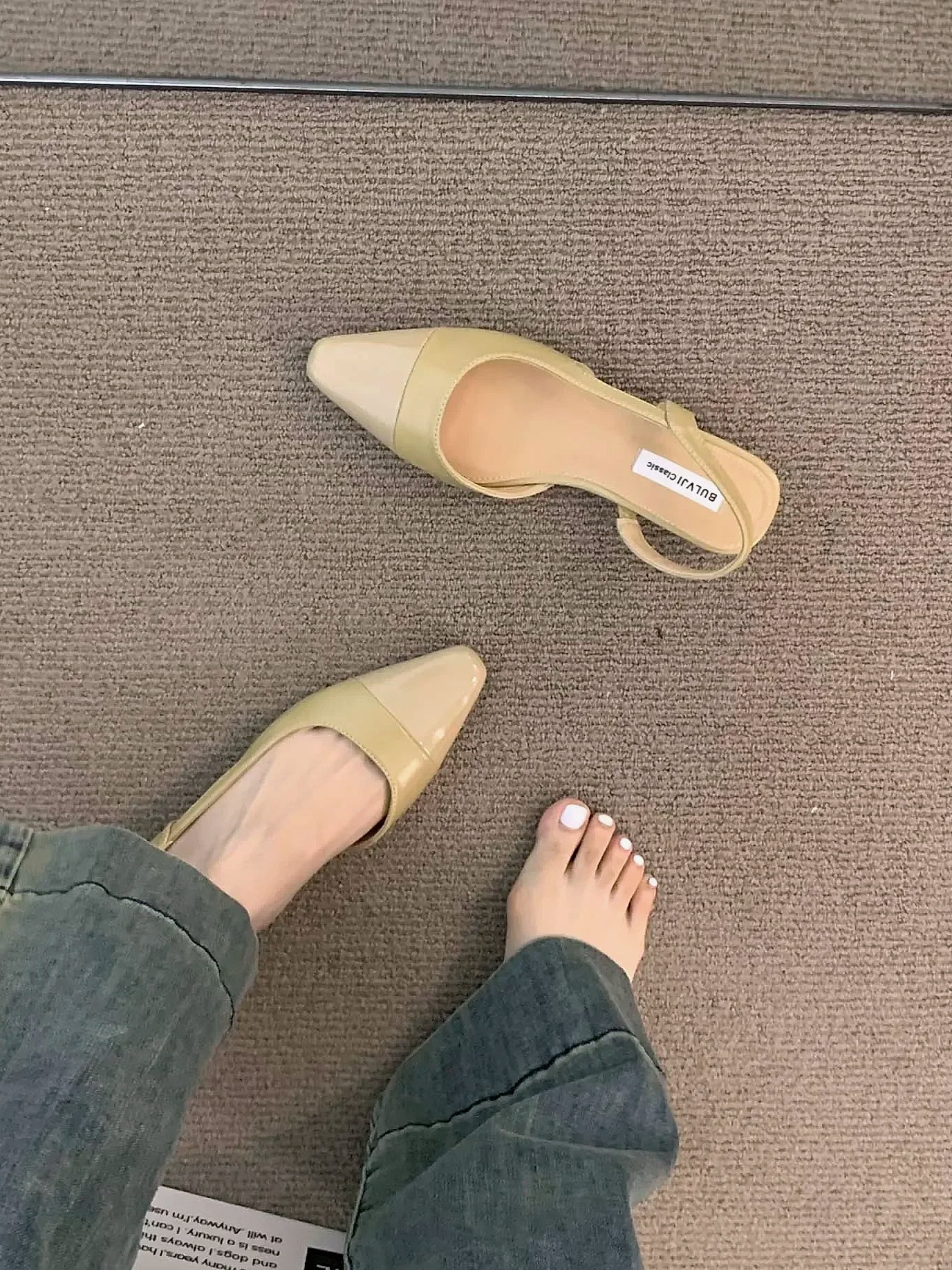 ZYXZ Pointed Toe Flat Sandals Women Summer PU Leather — assembled view