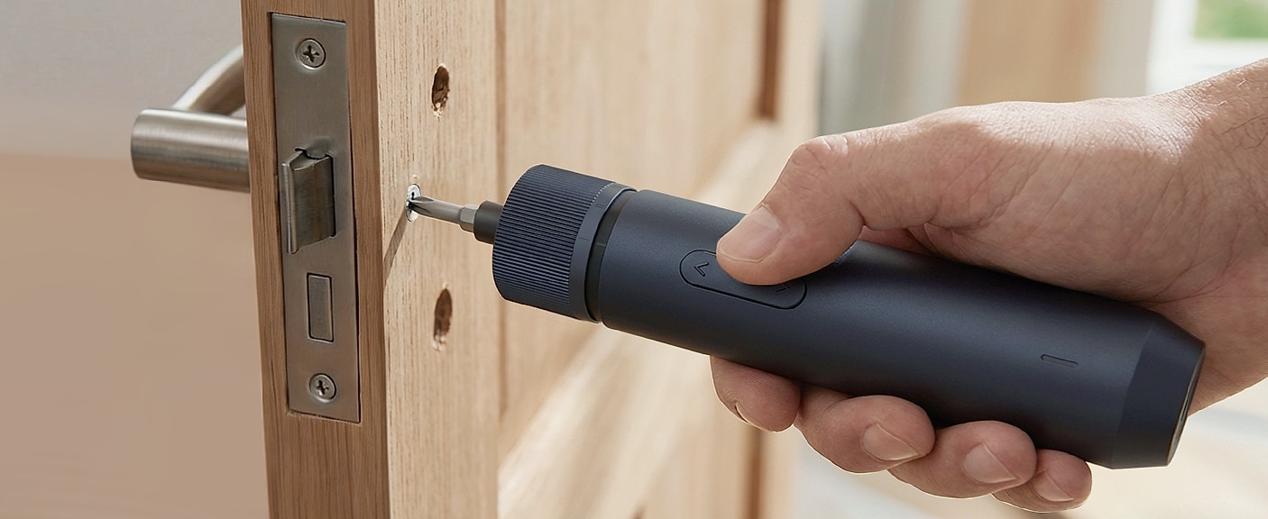 HOTO 25-Piece Electric Screwdriver Kit with LED Light — parts overview