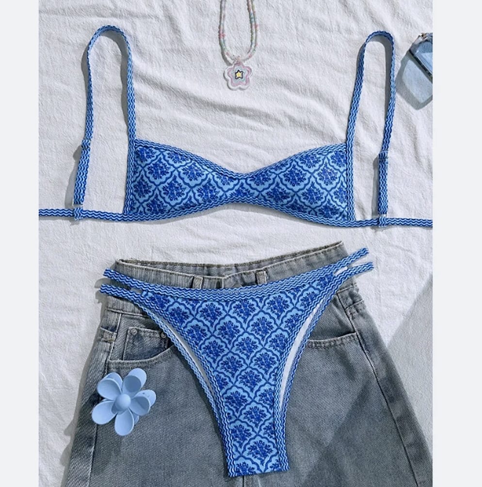 Varleinsar Floral High-Leg Bikini Two-Piece Swimsuit — interior detail