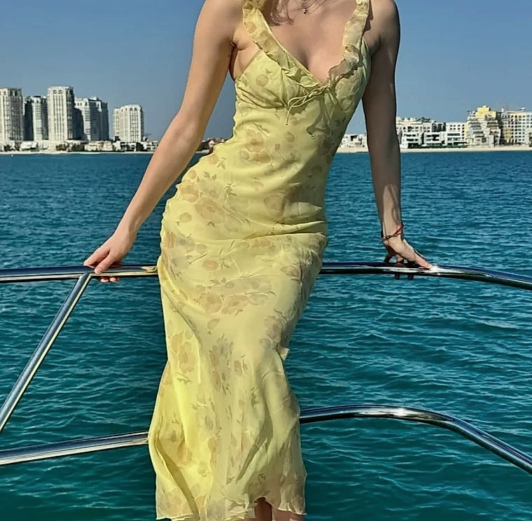Cryptographic Summer Floral Plunge Maxi Dress Backless — interior detail