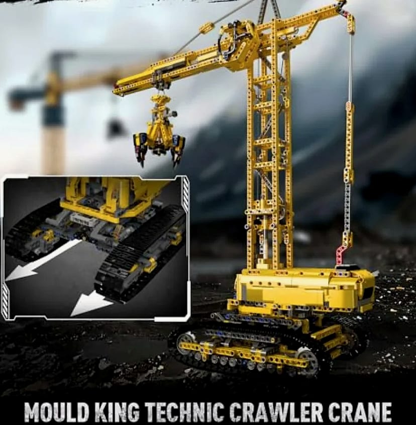 Mould King Crawler Crane Building Set with App Control — assembled view