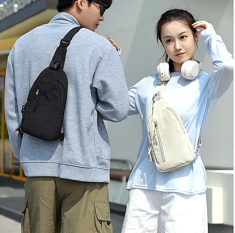 Waterproof Sling Chest Bag for Travel and Outdoor Sports — package contents