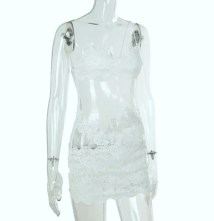 Grosfairy Lace Mini Dress with Spaghetti Straps and Flower — size comparison