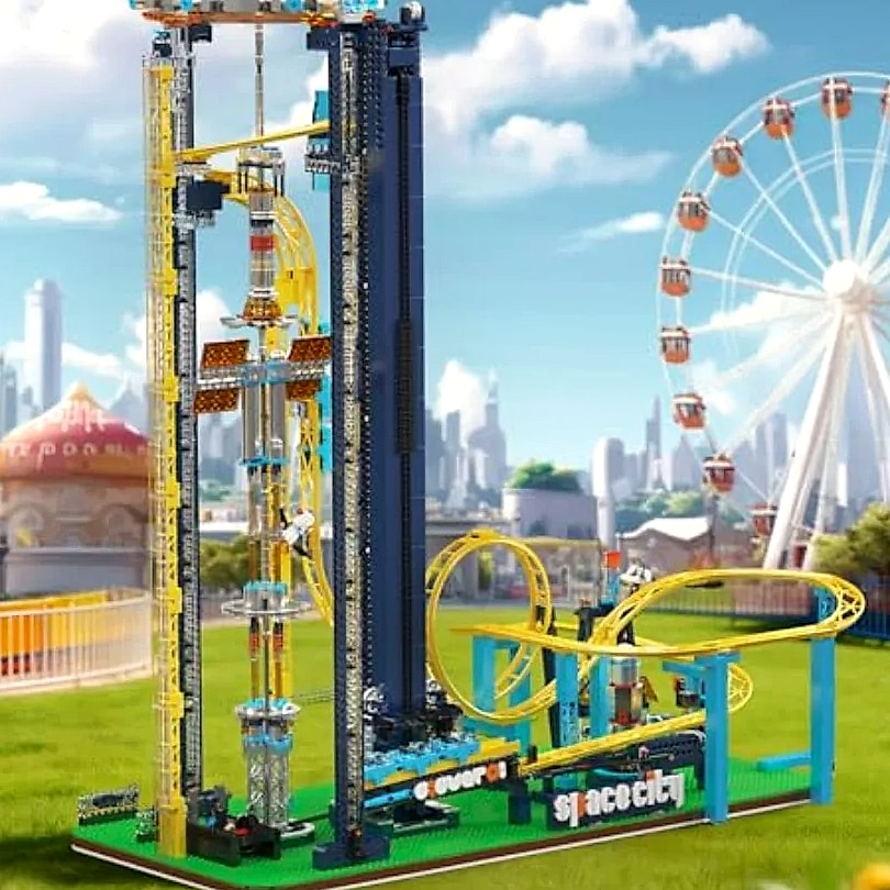 Mould King 11031 Space Elevator Loop Coaster building set — side view