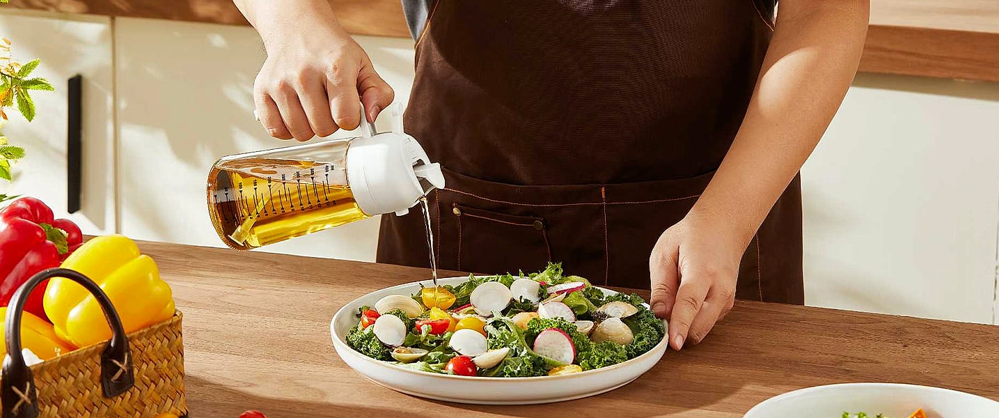 TrendPlain 16oz Glass Olive Oil Sprayer Bottle with Spray — assembled view