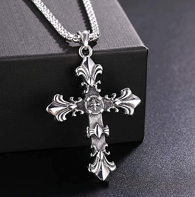 Dress-Up Vintage Cross Pendant Necklace Men Gothic Style — feature highlights