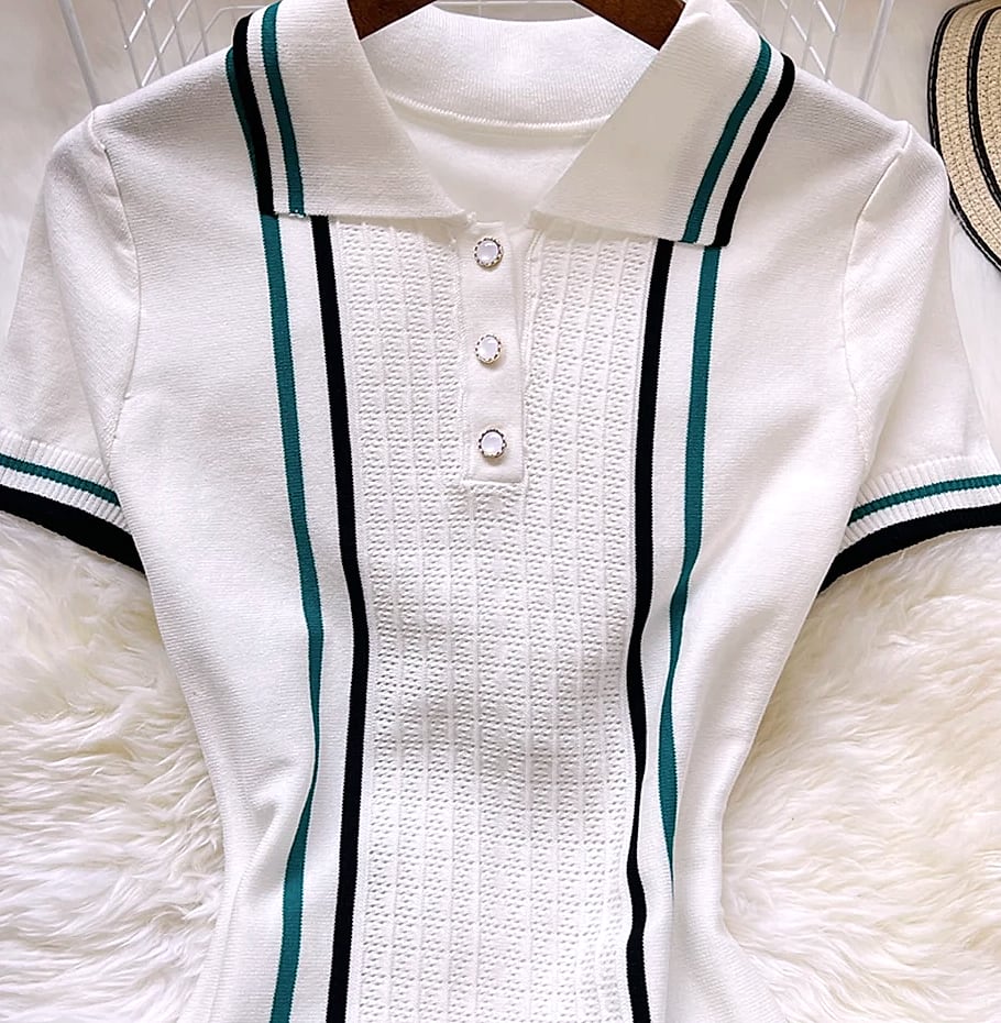 YUOOMUOO Knitted Mini Dress with Ruffle Hips — feature highlights