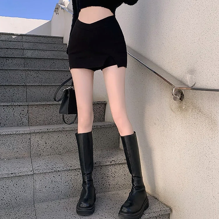 MEXZT Black Mini Skirt with High Waist Split Design — build progress