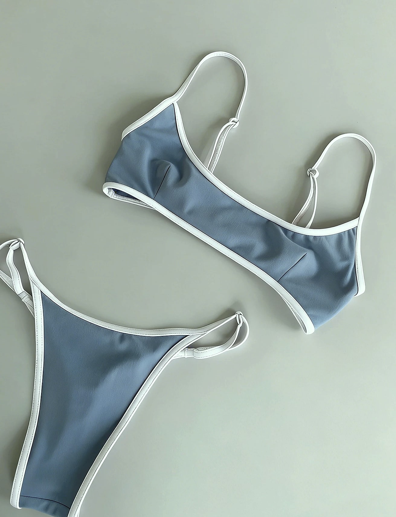 WAVECHO Women's Bikini Set with Chain Detail Swimwear — interior detail