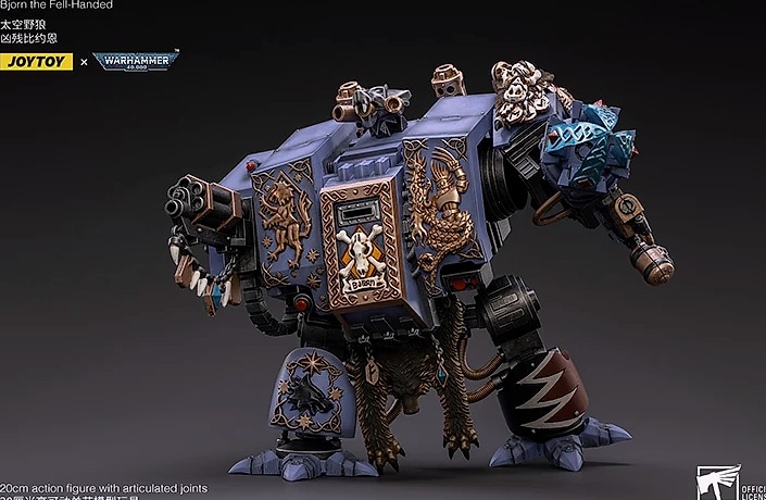JOY TOY Warhammer 40K Space Wolves Bjorn Fell-Handed 1/18 — scale reference