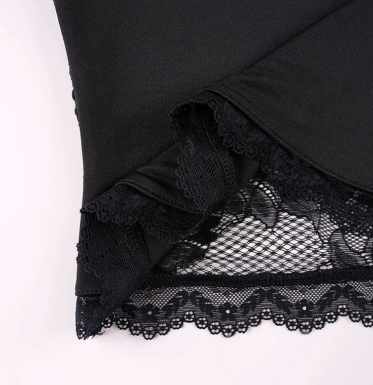 Lace-trimmed Patchwork Long-sleeve Top with Square Neck — interior detail