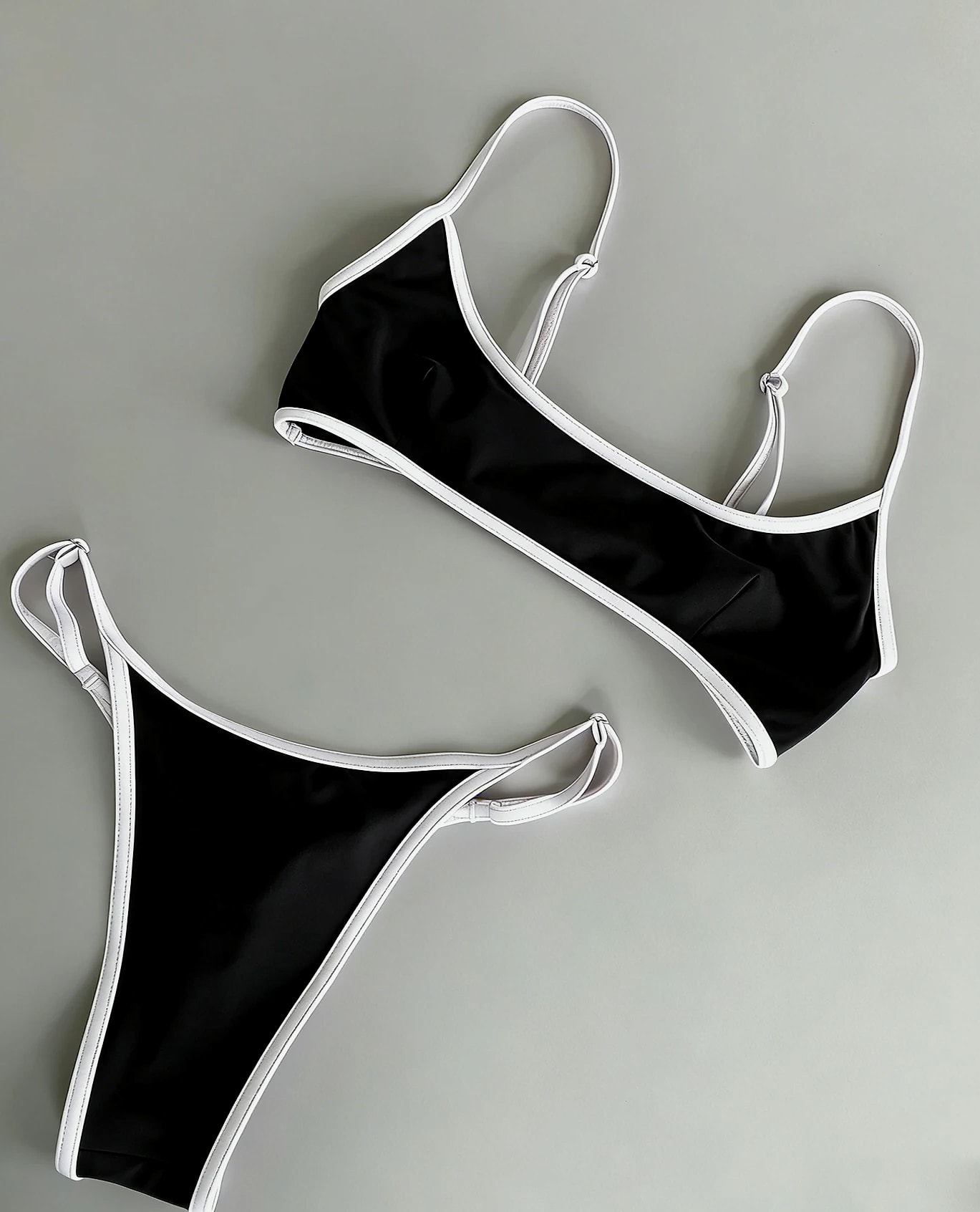 WAVECHO Women's Bikini Set with Chain Detail Swimwear — parts overview