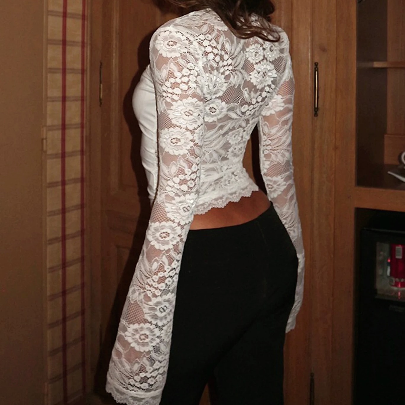 Lace-trimmed Patchwork Long-sleeve Top with Square Neck — side view