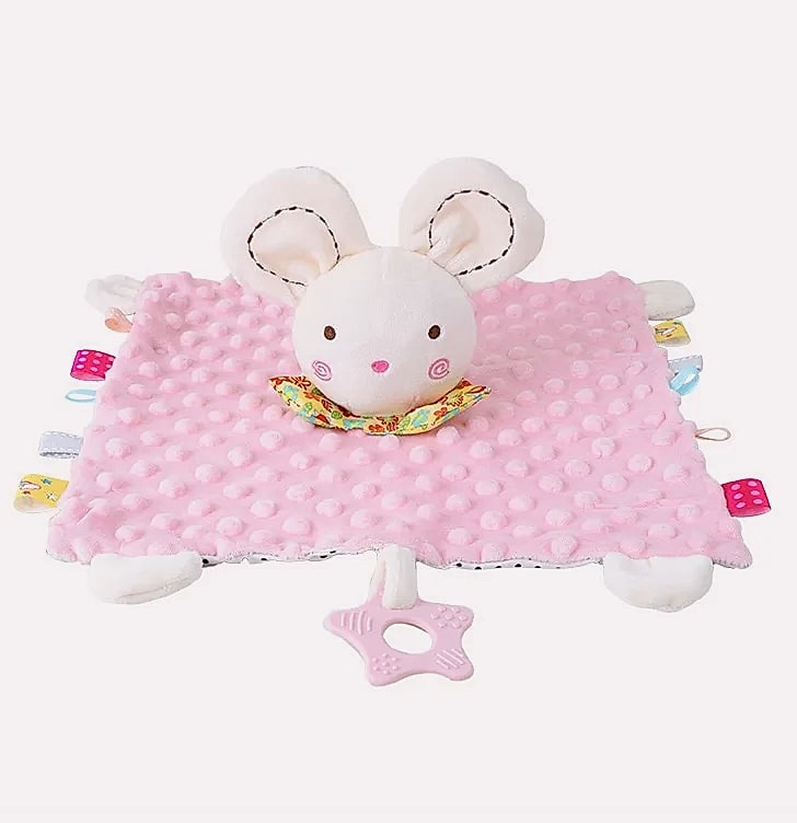 Datgo Elephant Baby Comforter Blanket with Rattle Toy — feature highlights