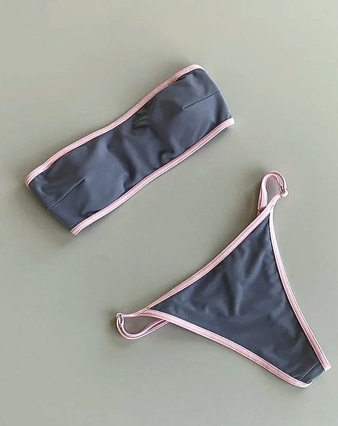 WAVECHO Women's Bikini Set with Chain Detail Swimwear — close-up details