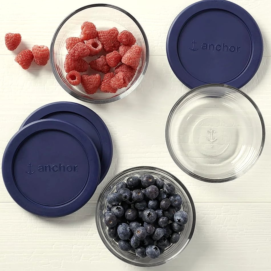 Round Glass Food Storage Containers Set of 3, 2 Cup — close-up details