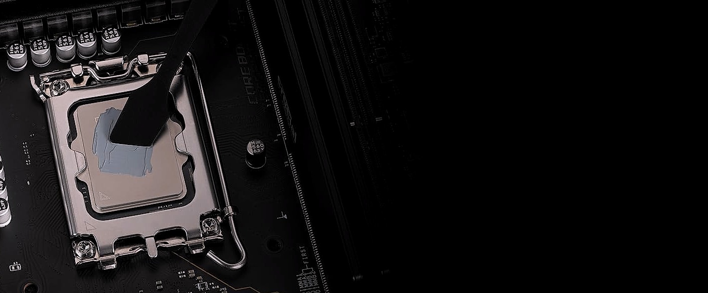 Thermal Grizzly Kryonaut 1g High Performance Thermal Paste — assembled view